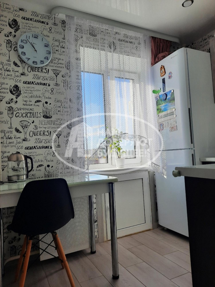 2-комн квартира улица Мира, 8