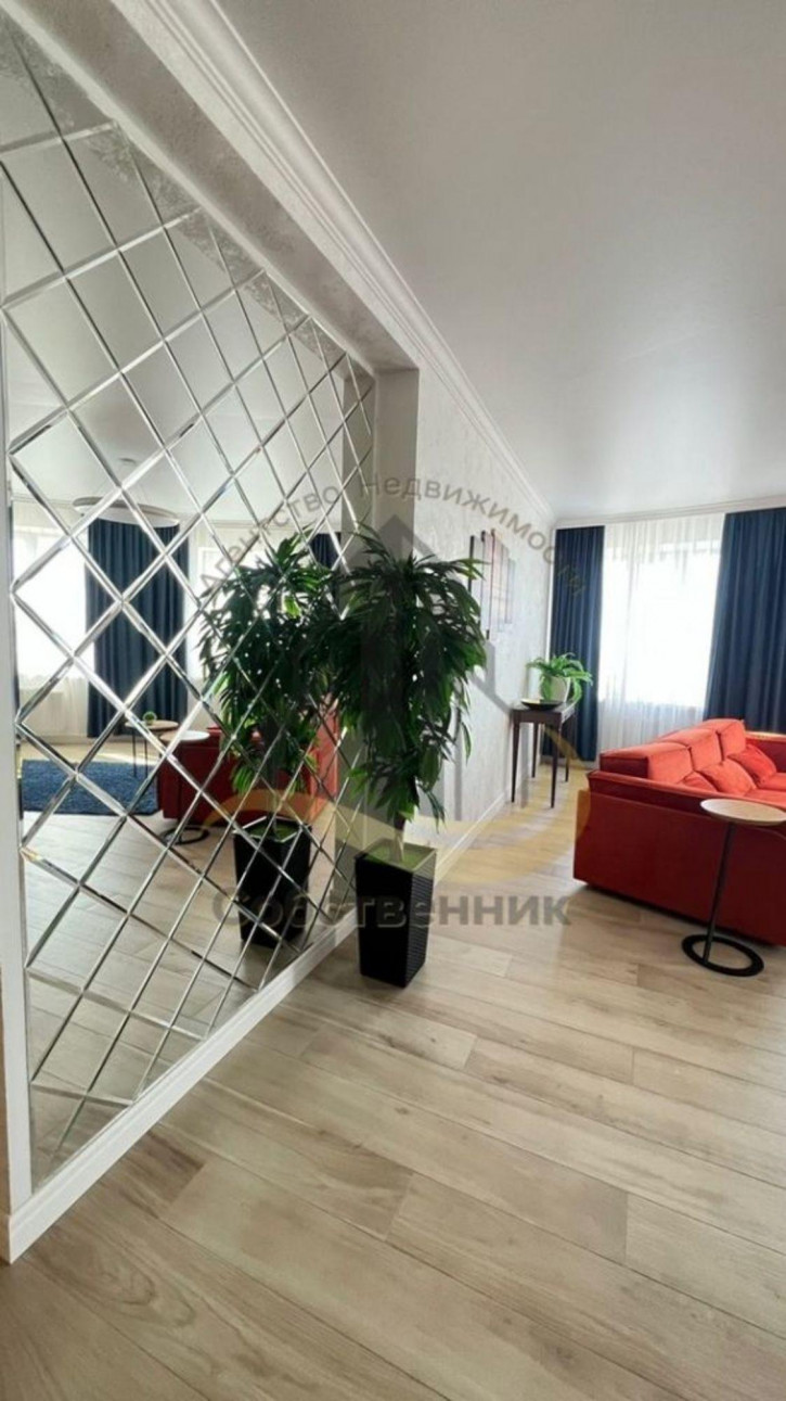 2-комн квартира Ленина ул, 56