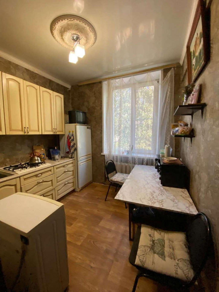 2-комн квартира Мира улица, 6