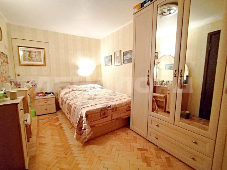 5-комн квартира Халтуринский переулок, 212