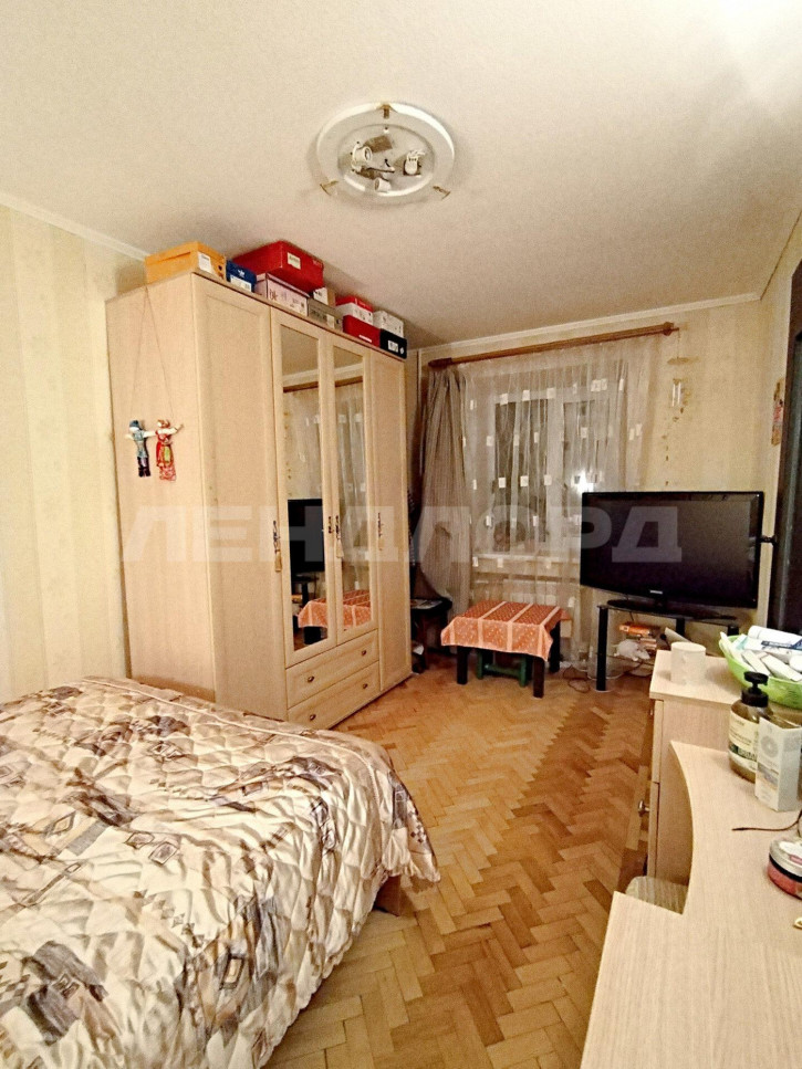 5-комн квартира Халтуринский переулок, 212