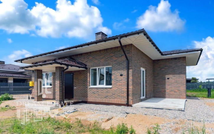 Коттедж/дом Просторный переулок Коттедж/дом Просторный переулок