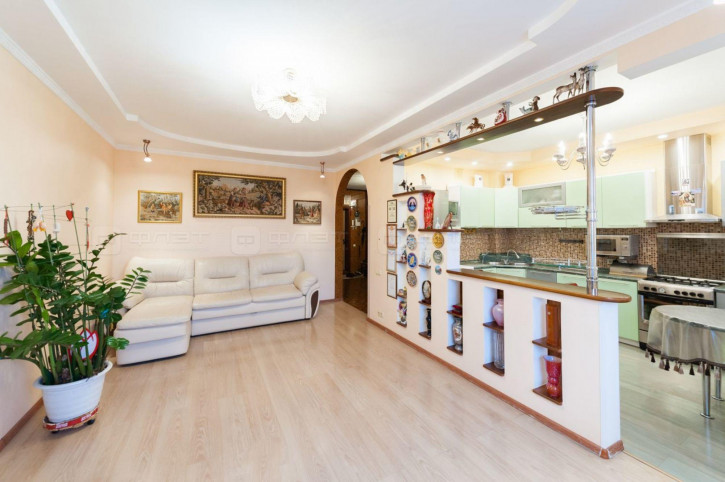 3-комн квартира ул. Патриса Лумумбы, дом 58