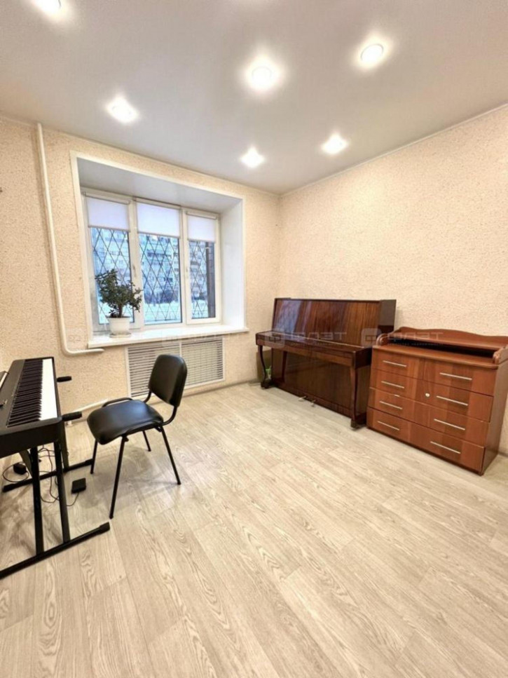 3-комн квартира ул. Дубравная, дом 40