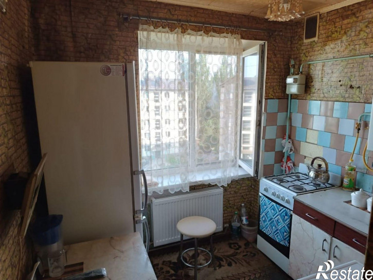 3-комн квартира Строительная ул, 14