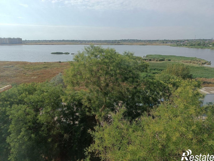 3-комн квартира Строительная ул, 14