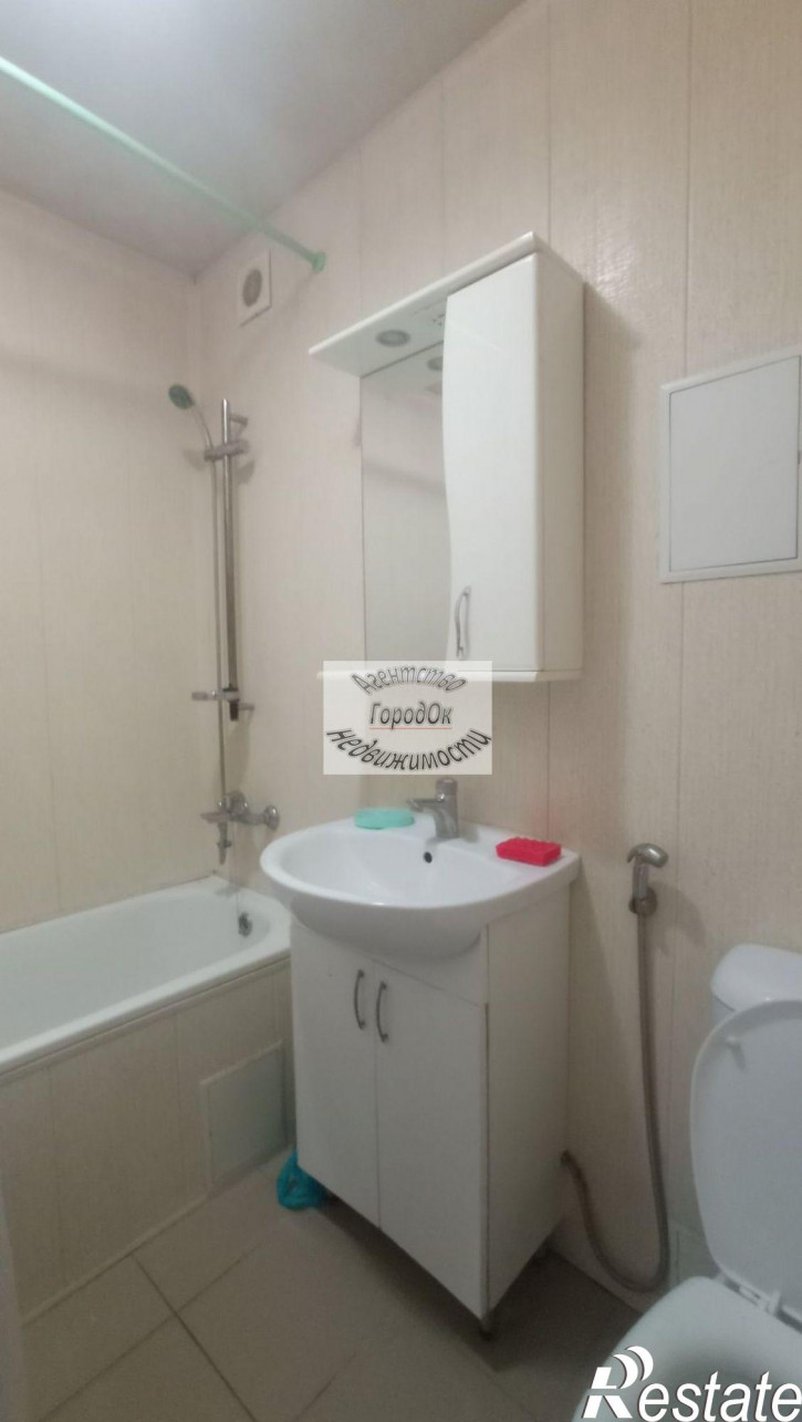 2-комн квартира Строительная ул, 13