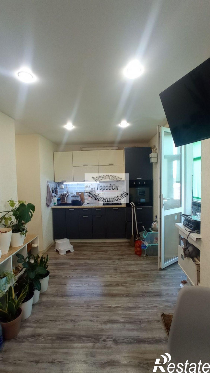 2-комн квартира Крымская ул, 3