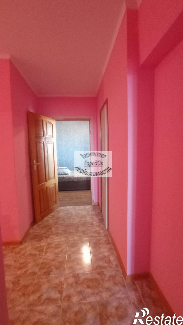 3-комн квартира Ивановой ул, 9