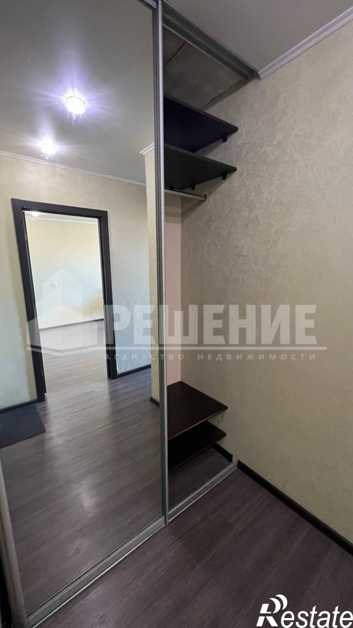 Купить квартиру за 2 550 000 рублей на Черноморская улица,12