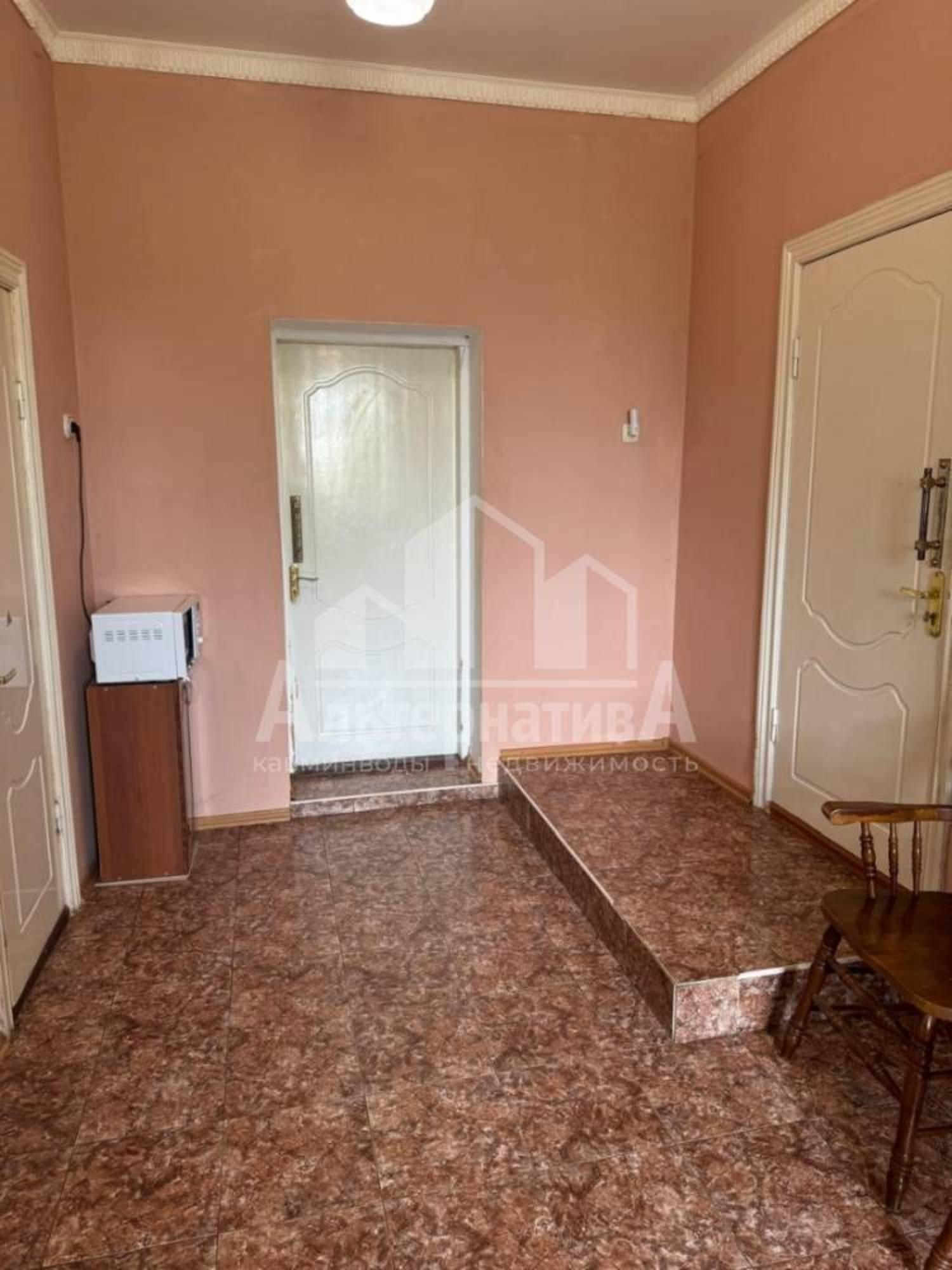 Купить дачу, дом, коттедж за 9 800 000 рублей на Ломоносова ул.