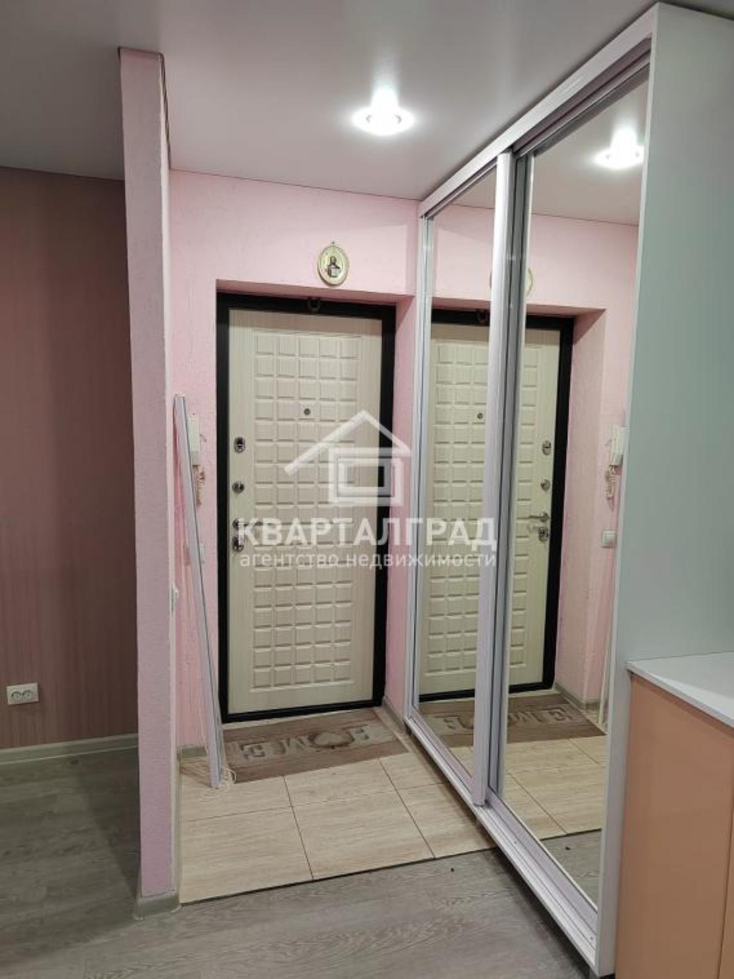 Купить квартиру за 3 750 000 рублей на Ленинградский микрорайон, 41