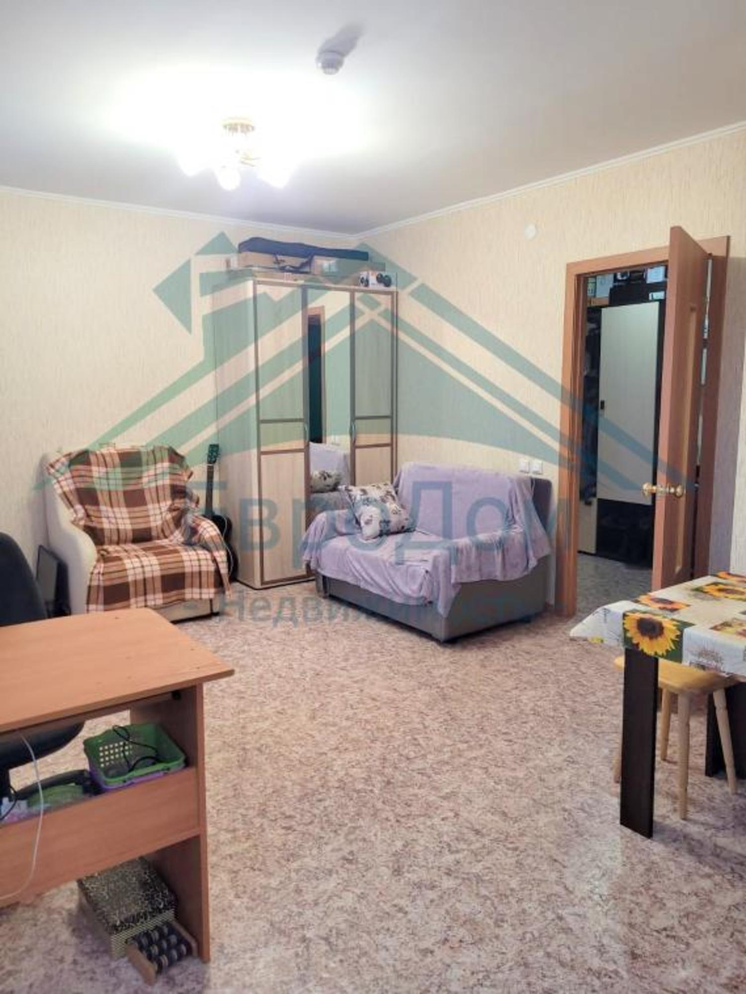 Купить квартиру за 3 890 000 рублей на Шахтеров пр-кт, 92
