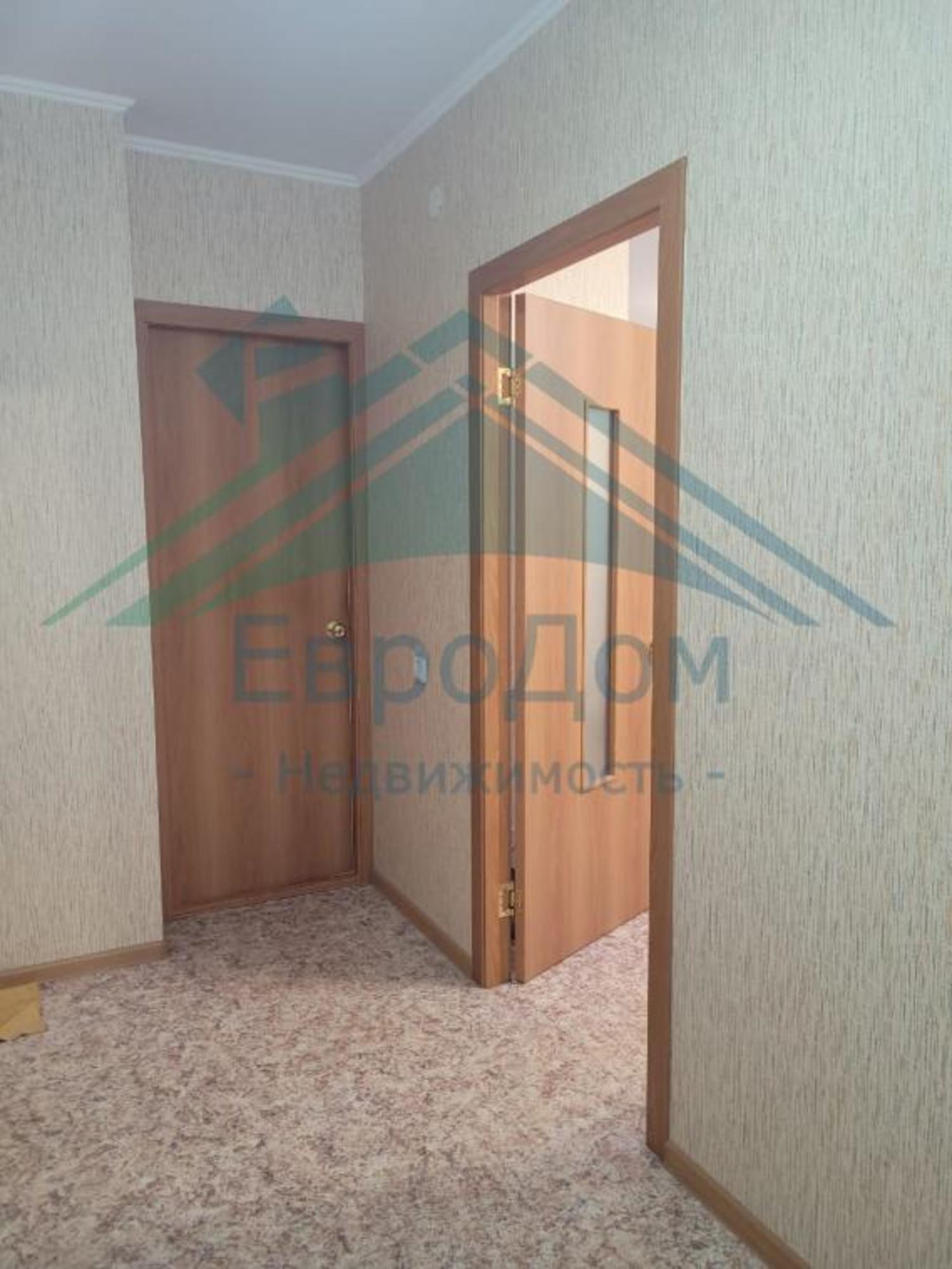 Купить квартиру за 3 890 000 рублей на Шахтеров пр-кт, 92