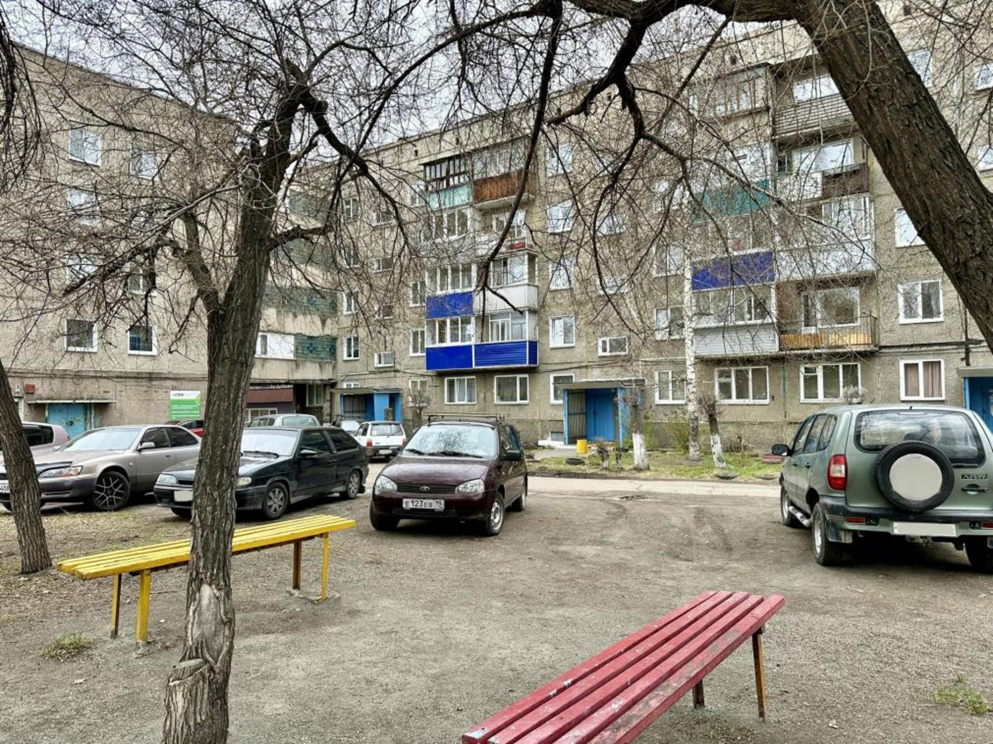 Купить квартиру за 3 500 000 рублей на Заводской микрорайон, 24