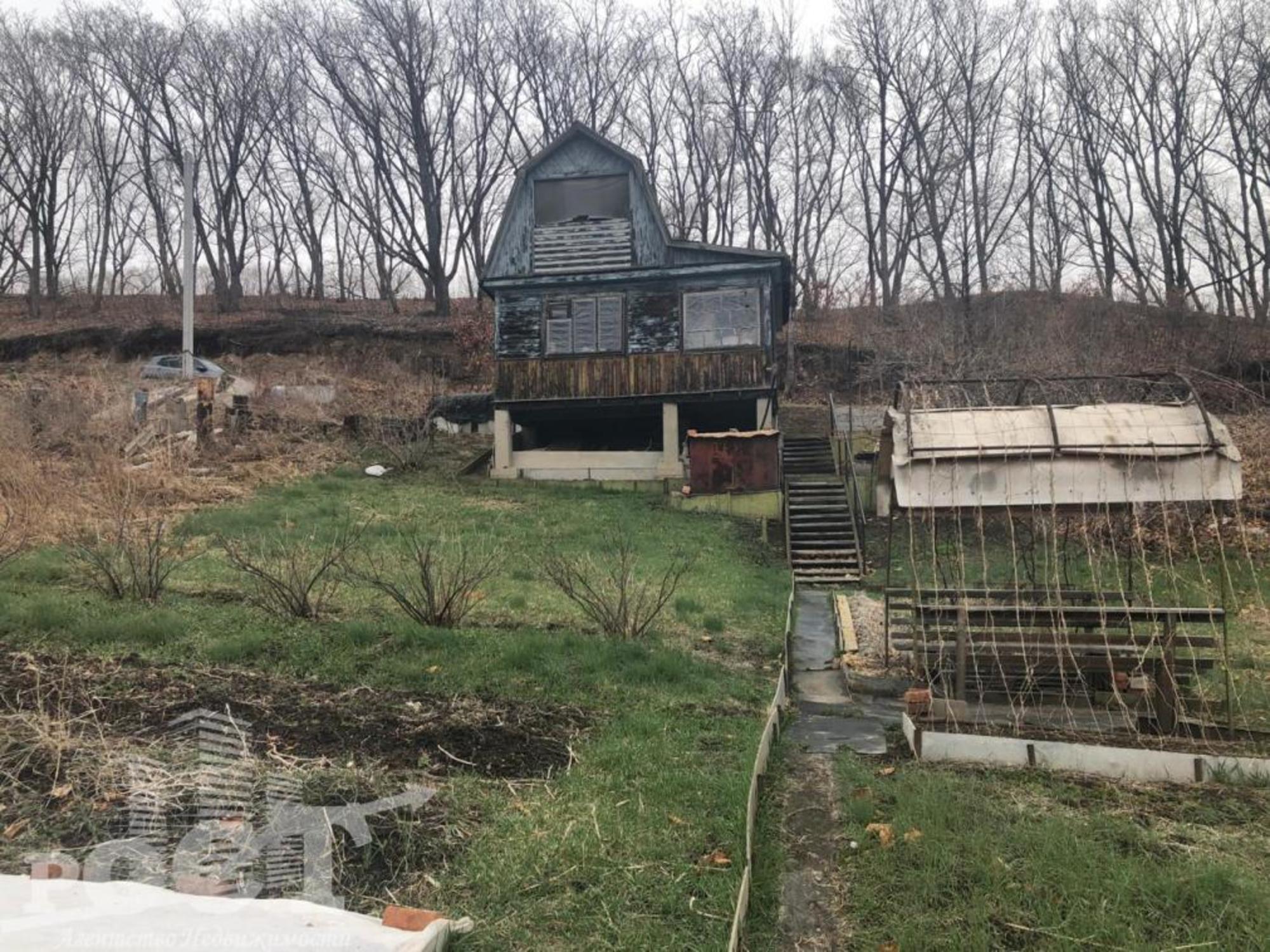 Купить дачу, дом, коттедж за 750 000 рублей на СТ Дубки, 12