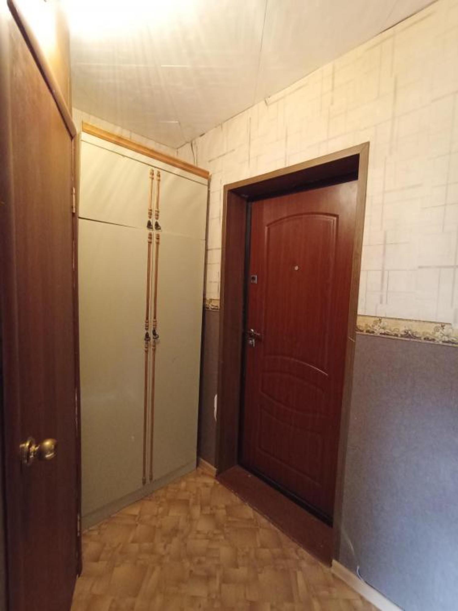 Купить квартиру за 2 100 000 рублей на Енисейский микрорайон, 2