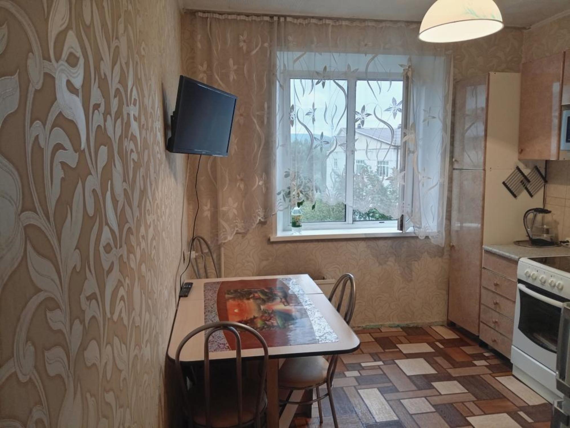 Купить квартиру за 3 610 000 рублей на Ленинградский микрорайон, 47