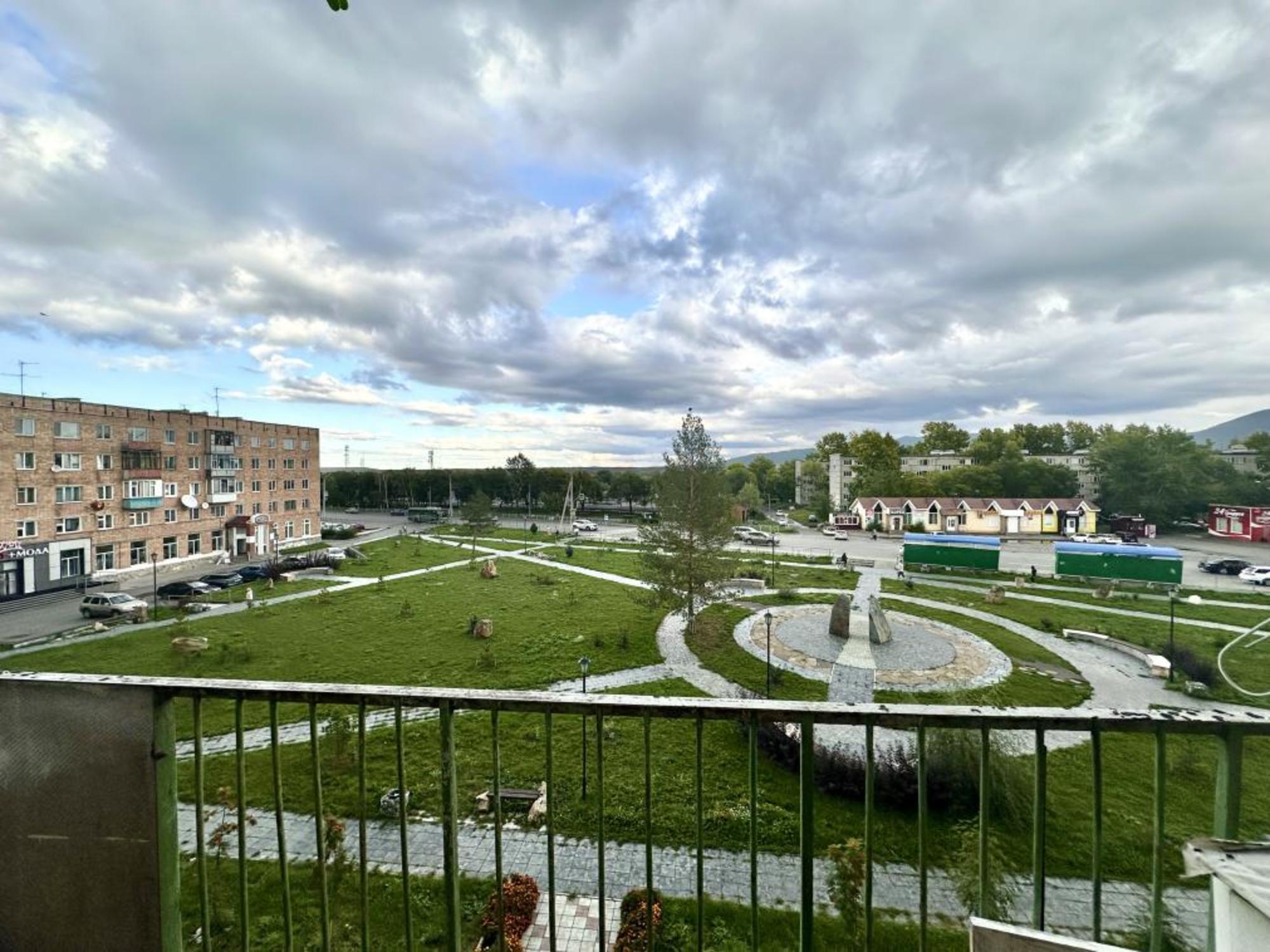 Купить квартиру за 2 550 000 рублей на Заводской микрорайон, 4