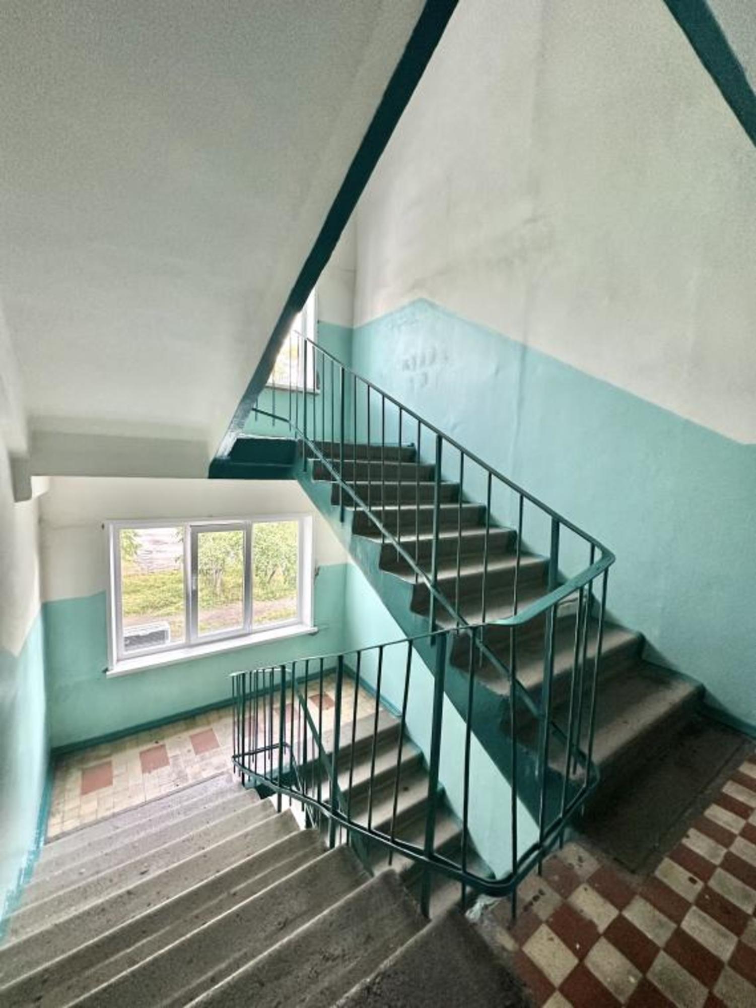 Купить квартиру за 2 550 000 рублей на Заводской микрорайон, 4