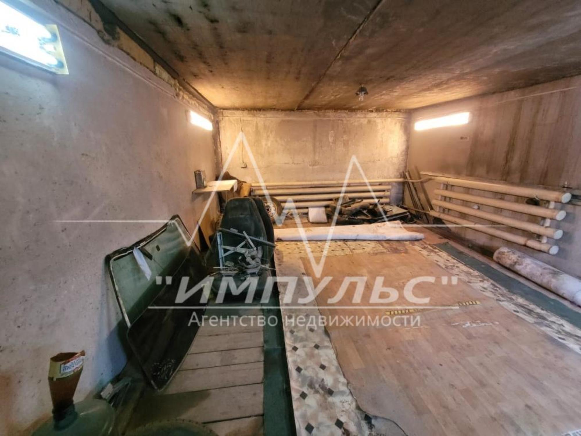 Купить гараж, место в паркинге за 2 300 000 рублей на Дзержинского, 22/4