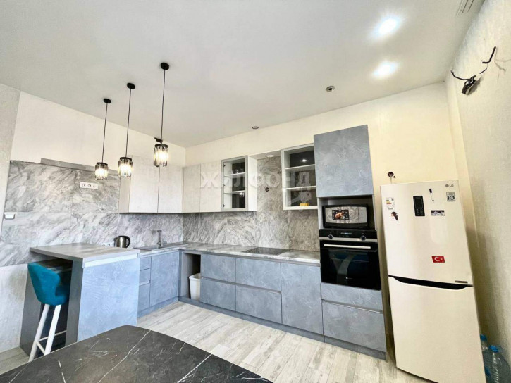 3-комн квартира Ломоносова улица, д.84 3-комн квартира Ломоносова улица, д.84