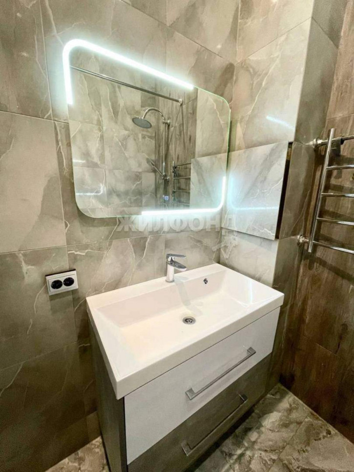 3-комн квартира Ломоносова улица, д.84 3-комн квартира Ломоносова улица, д.84