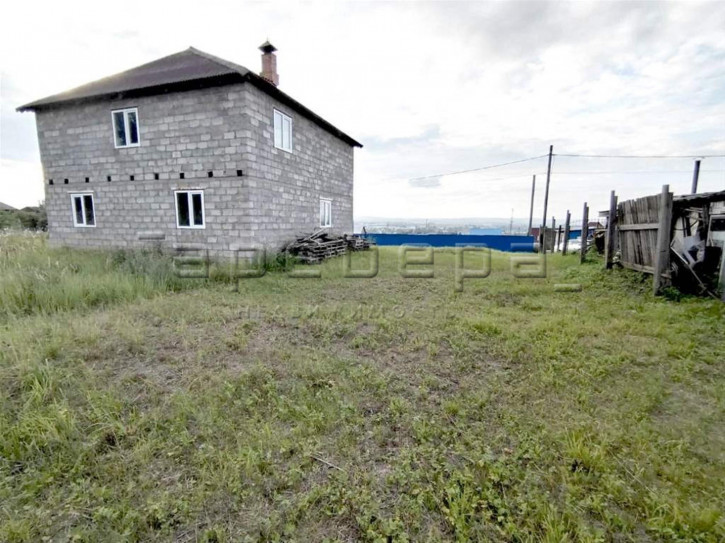 Коттедж/дом Кирова 5/28б Коттедж/дом Кирова 5/28б