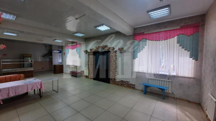 4-комн квартира Крупской, 45
