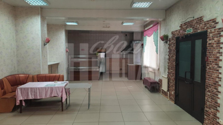 4-комн квартира Крупской, 45