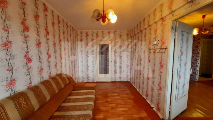2-комн квартира Интернациональная, 4