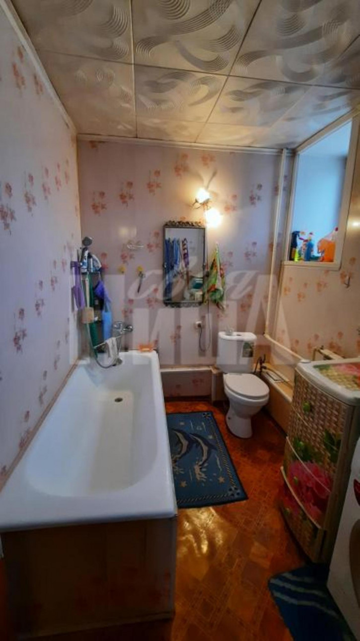 2-комн квартира Коростова, 5