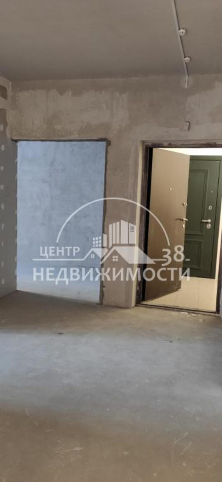 3-комн квартира в новом доме Баррикад, 62/13