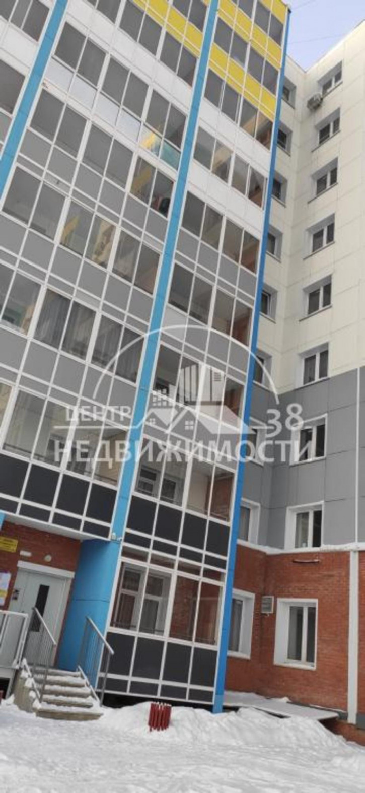 3-комн квартира в новом доме Баррикад, 62/13