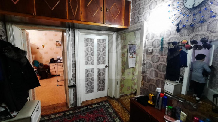 3-комн квартира Коростова, 13
