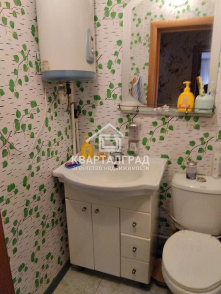 3-комн квартира Красного Знамени, 35