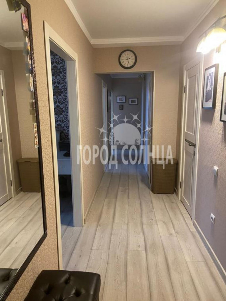 3-комн квартира Амурская 21-я, 43