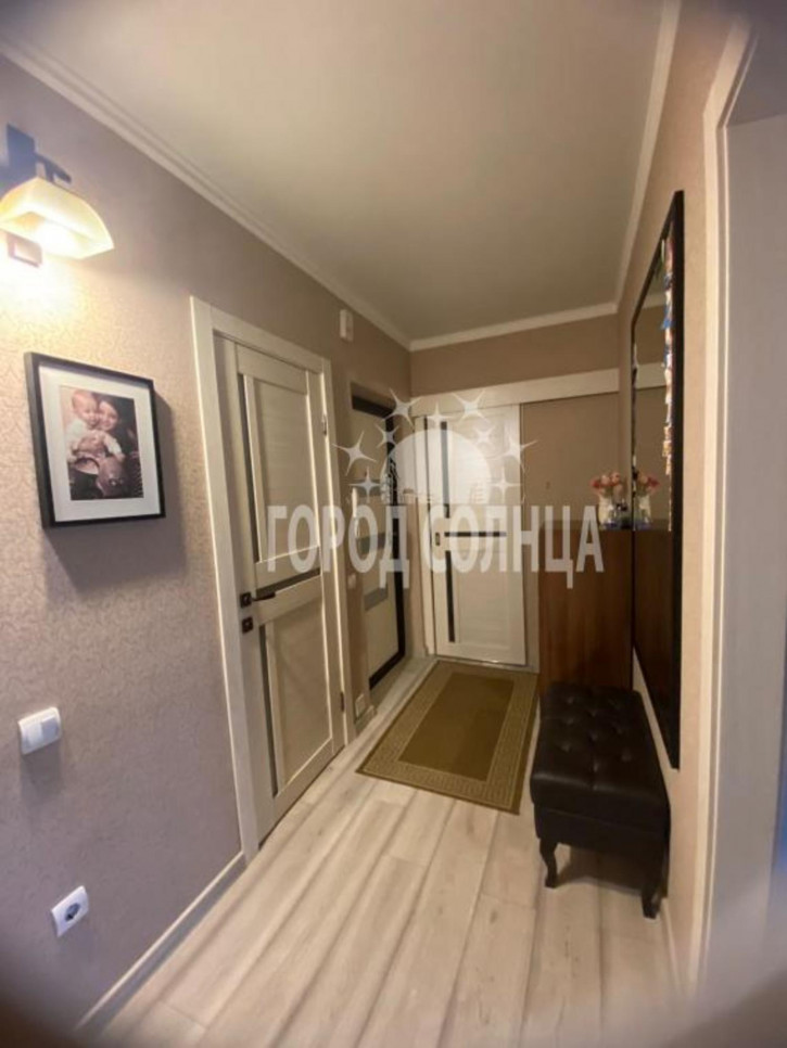 3-комн квартира Амурская 21-я, 43