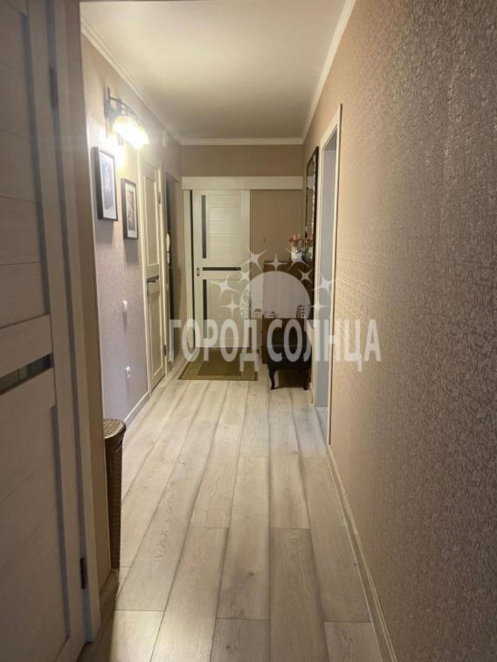 3-комн квартира Амурская 21-я, 43