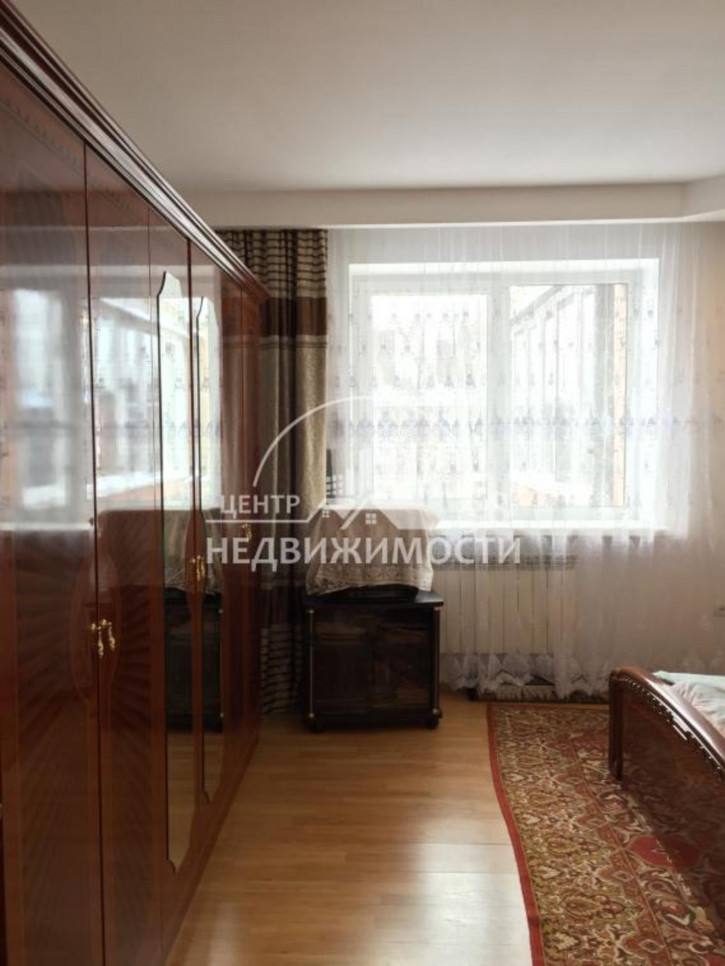 3-комн квартира Красноказачья 1-я, 133/2