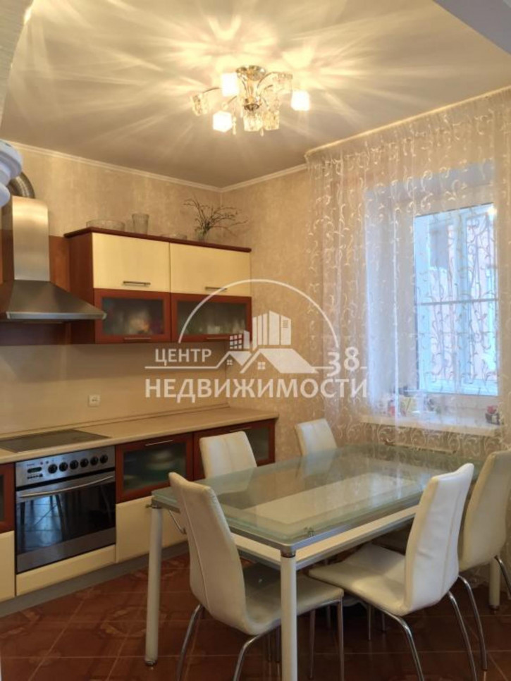 3-комн квартира Красноказачья 1-я, 133/2