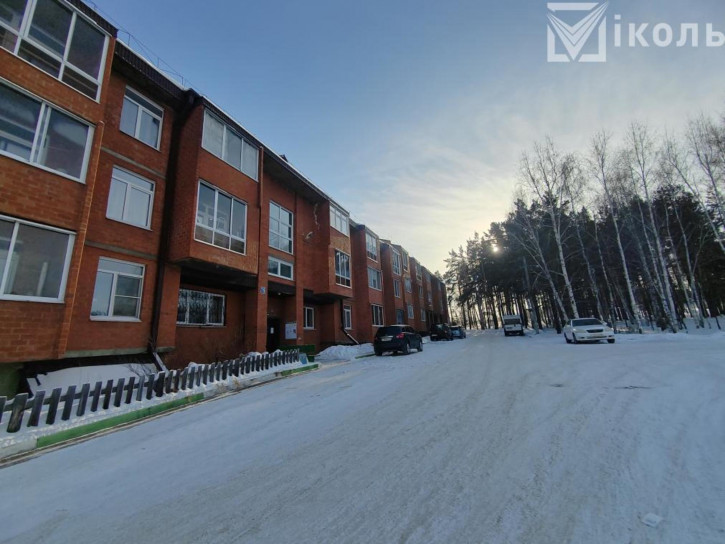3-комн квартира Березовый мкр, 81