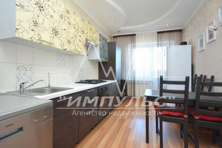 2-комн квартира Бестужева-Марлинского, 22/1