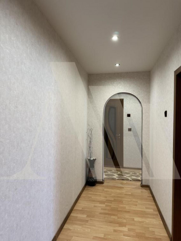 3-комн квартира Дианова, 22