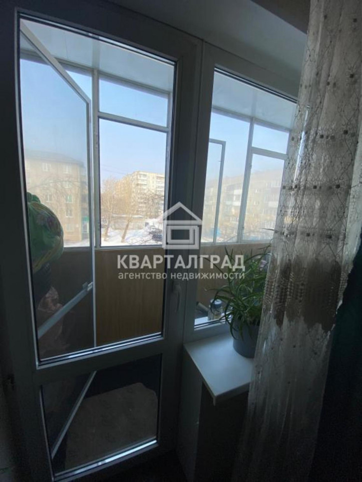 3-комн квартира Заводской микрорайон , 35