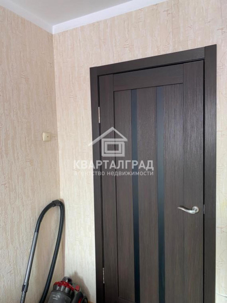 3-комн квартира Заводской микрорайон , 35