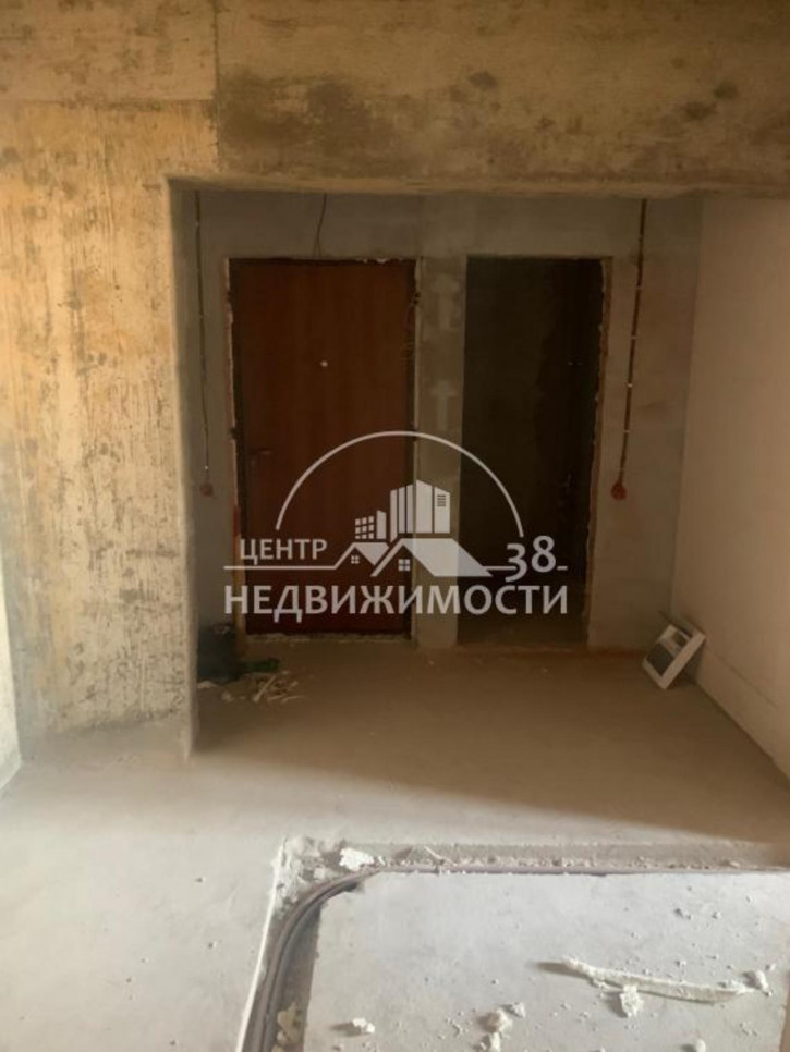 3-комн квартира Топкинский мкр, 77/3