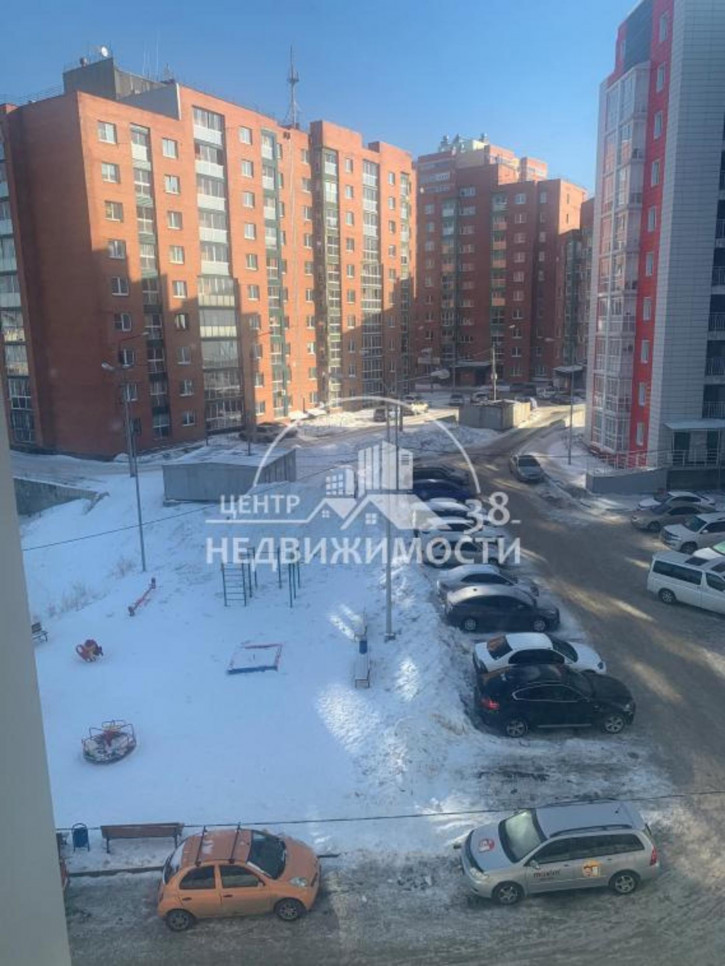 3-комн квартира Топкинский мкр, 77/3