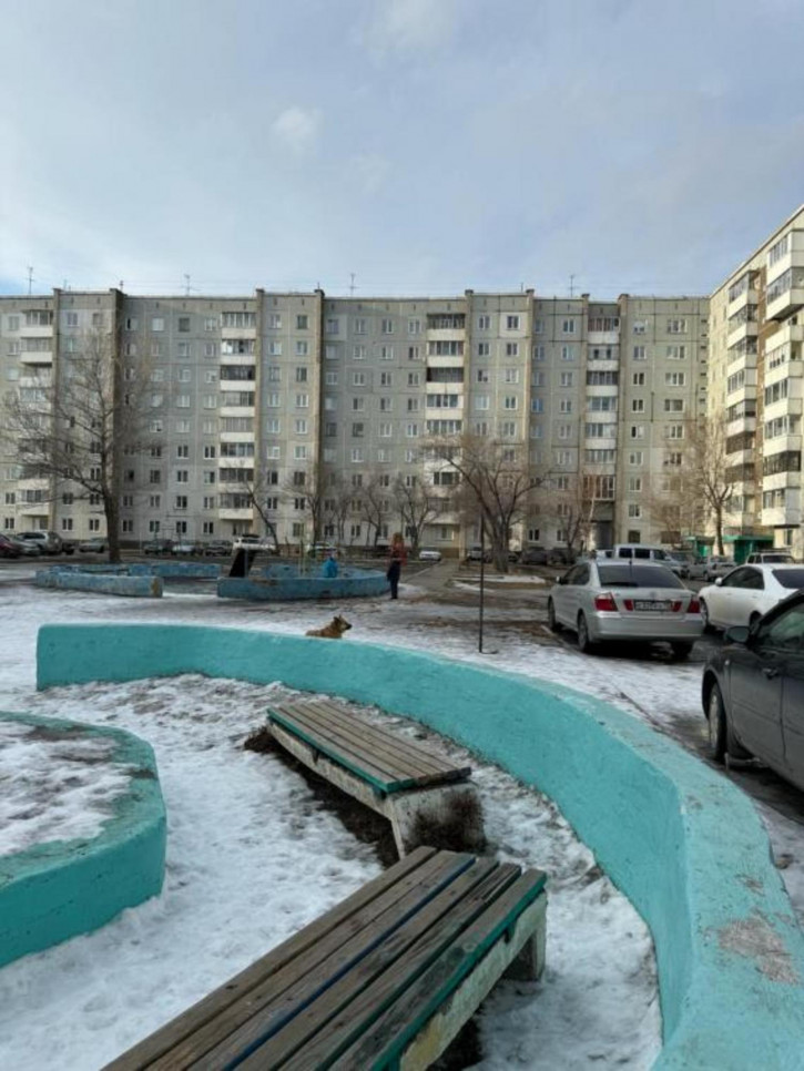 4-комн квартира Ленинградский микрорайон, 49 4-комн квартира Ленинградский микрорайон, 49