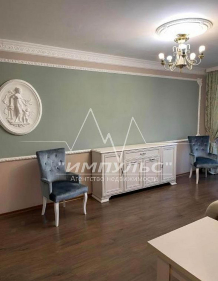 3-комн квартира Пояркова, 13